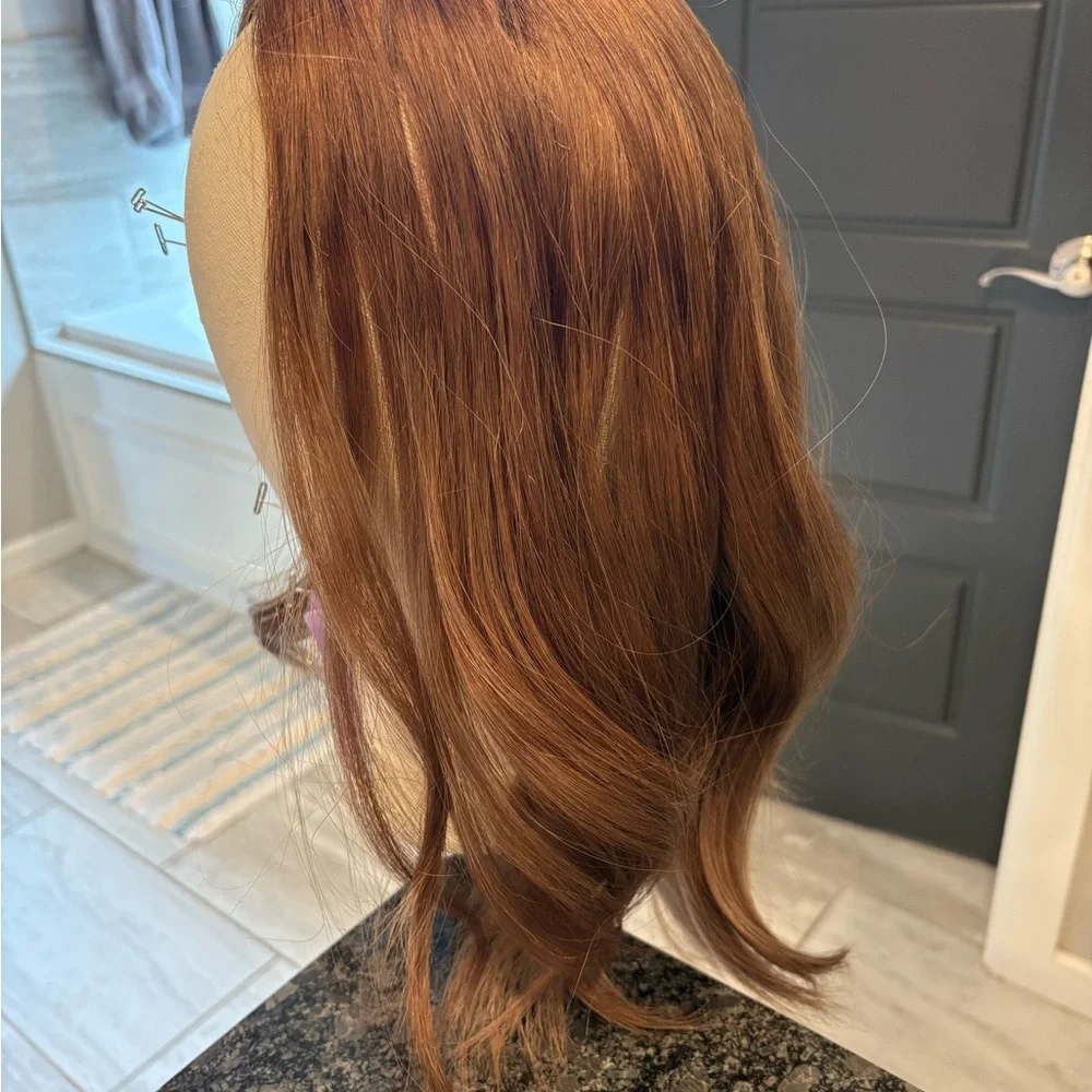 Lusta 18 inch silk top hair topper - Picture 3 of 7